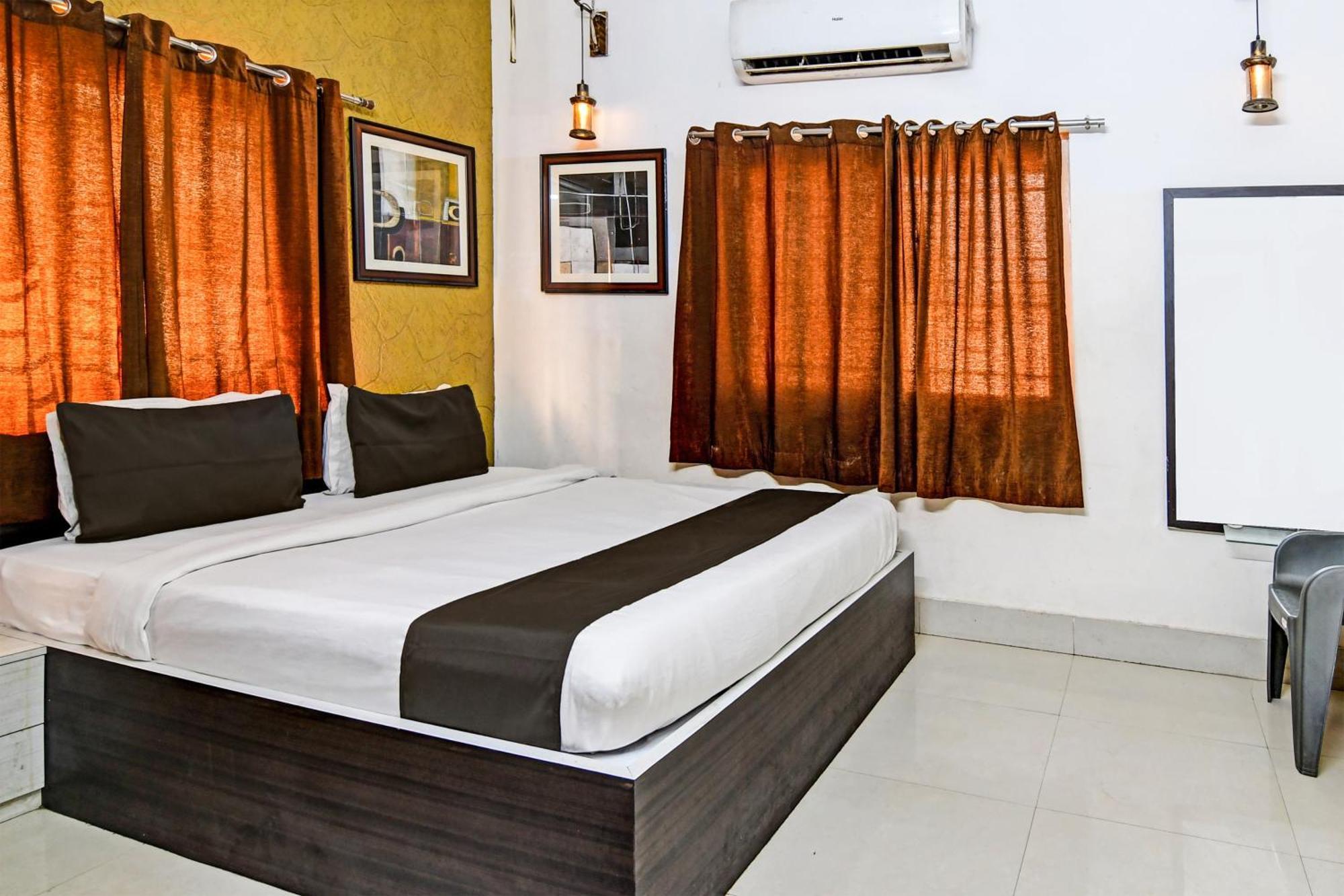 Hotel O Home Bm-X Khandagiri Buitenkant foto